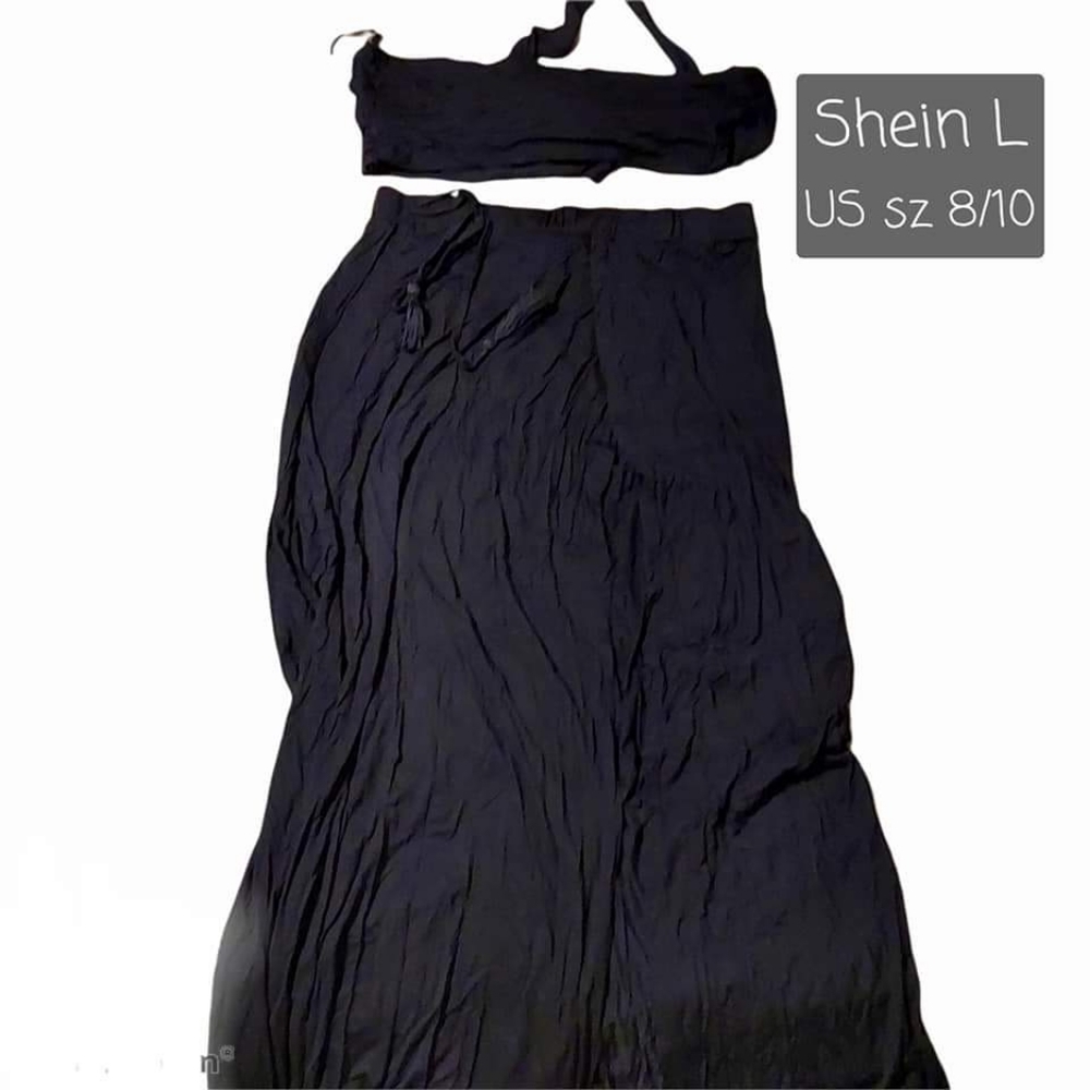 Beautiful Wrap Skirt with Bandeau Wrap Top!